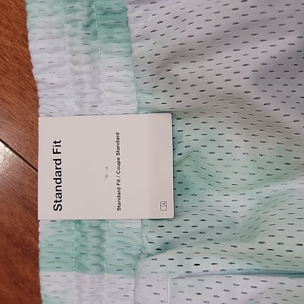 NWT plus size Nike tie dye mesh shorts - Picture 4 of 8